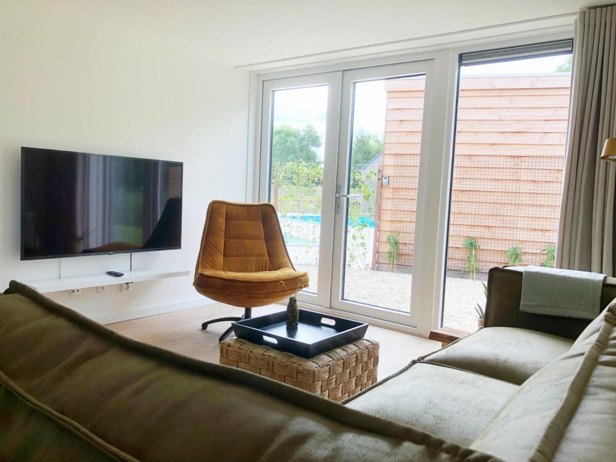 Bungalow 82 Op Recreatiepark De Wielen Sint Maarten Extérieur photo